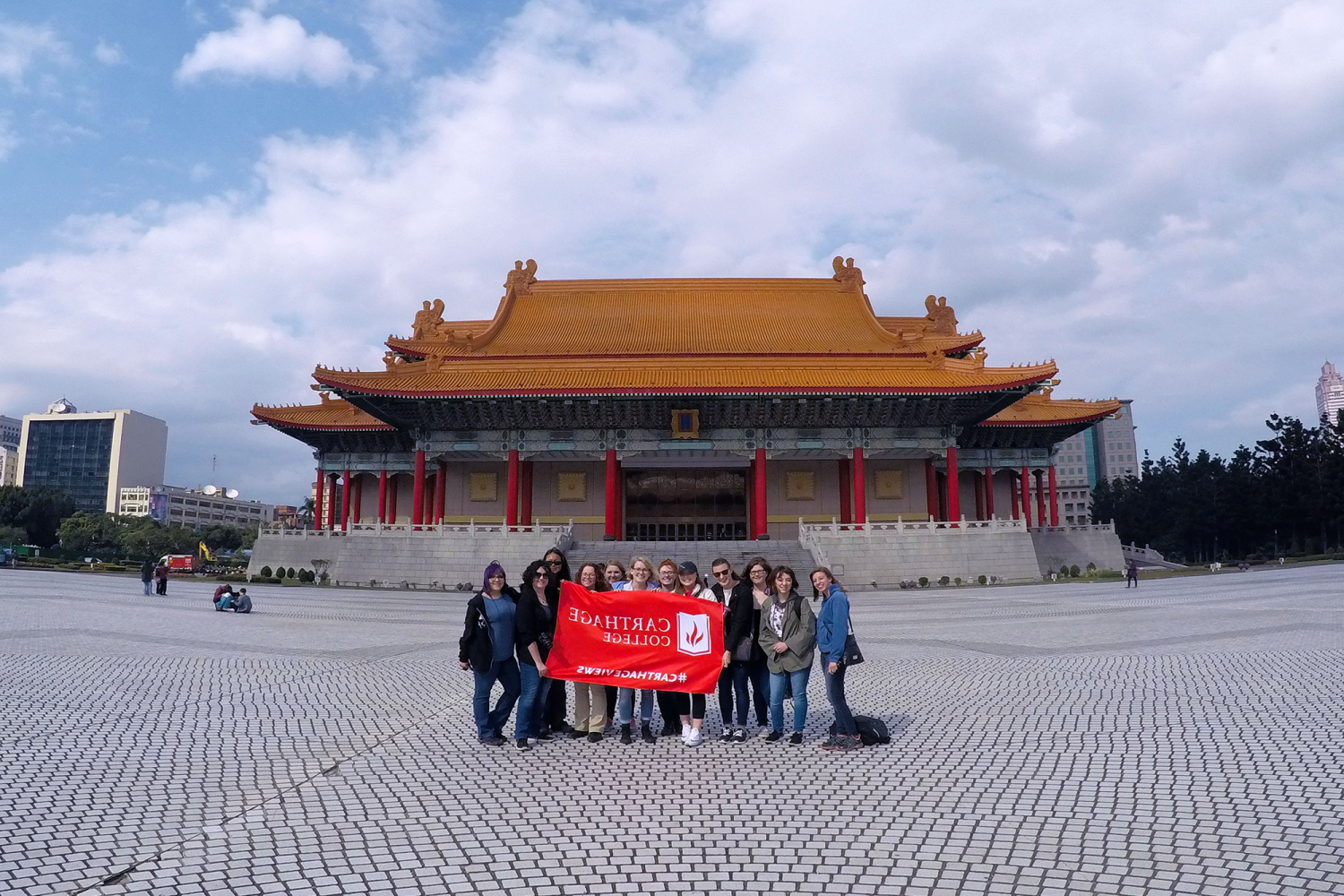 <a href='http://lphi.ngskmc-eis.net'>全球十大赌钱排行app</a>的学生在中国学习.